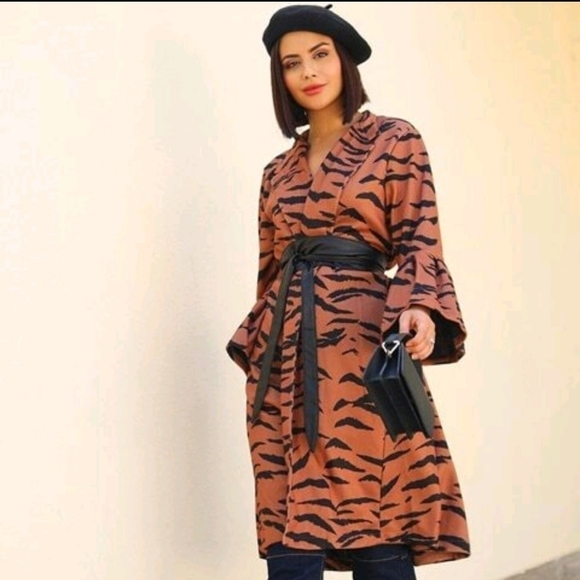 Womens black French beret hat minimalist style Classic retro Classic Parisian - Picture 9 of 16